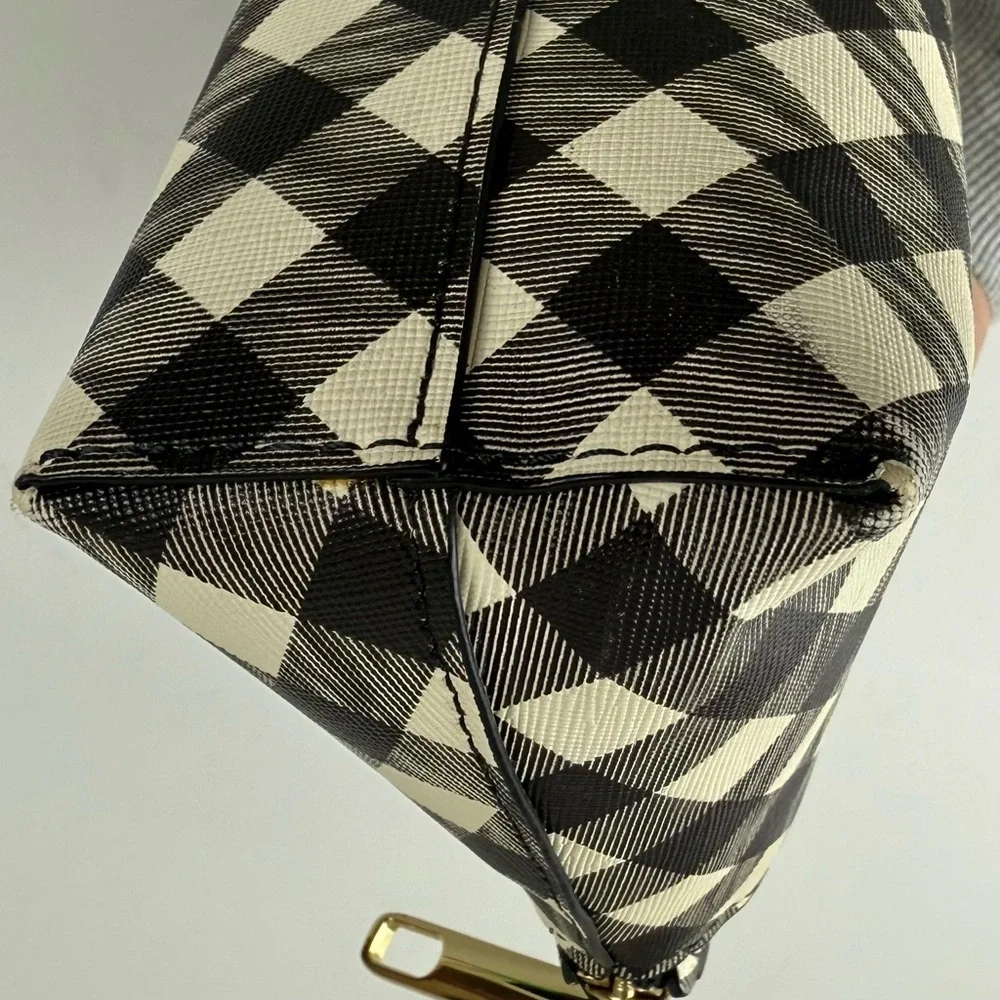 Talbots Cosmetic Makeup Bag Womens Black Cream Gingham Scallop Zipper Travel